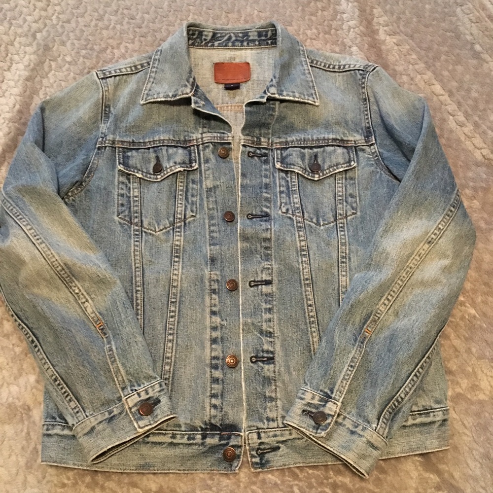 Oversized Distressed Jean Jacket